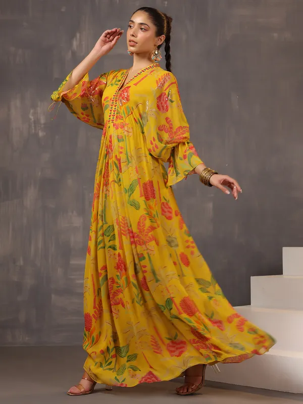 Gorgeous muetard yellow floor length suit