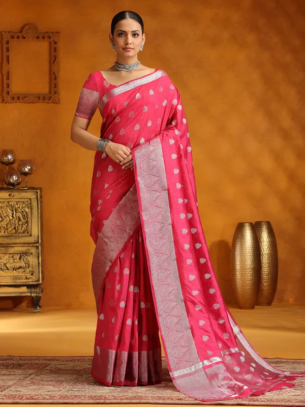 Gorgeous pink silk saree with zari weaving