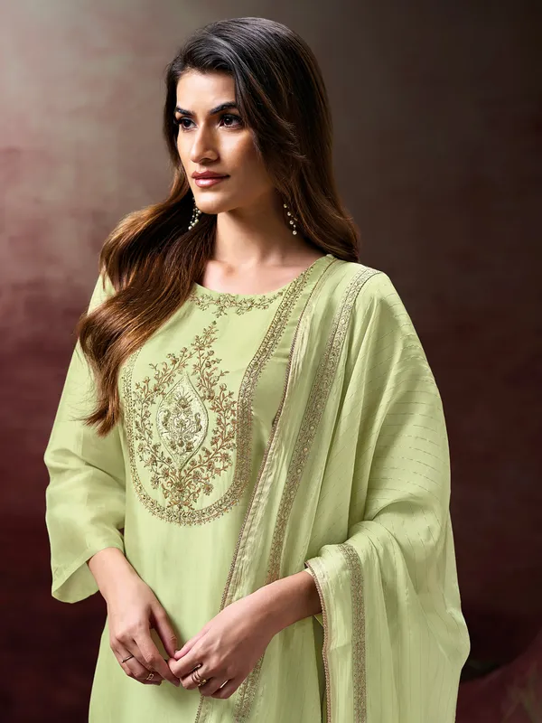 Gorgeous pista green silk palazzo suit
