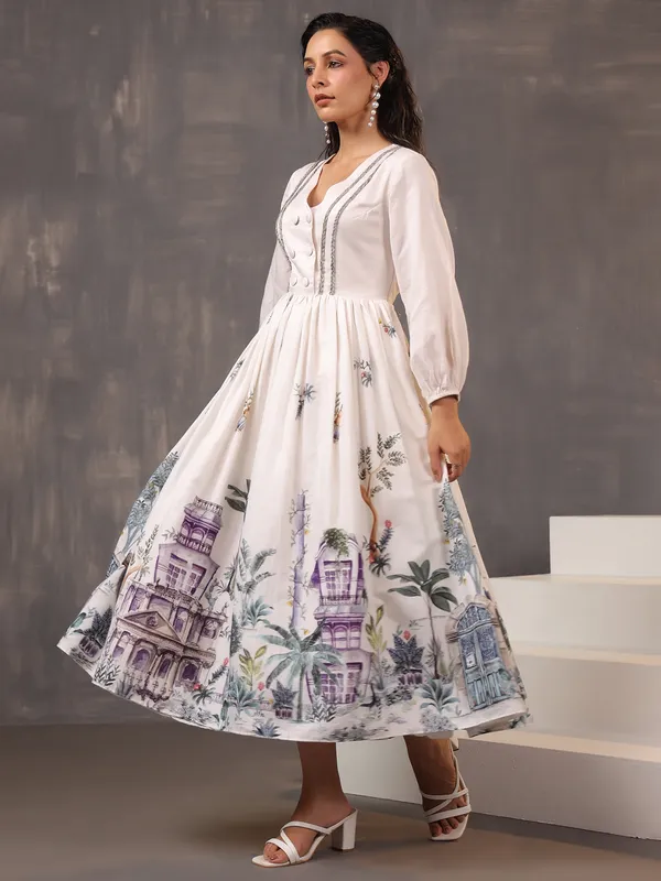 Gorgeous white silk kurti for casual wear