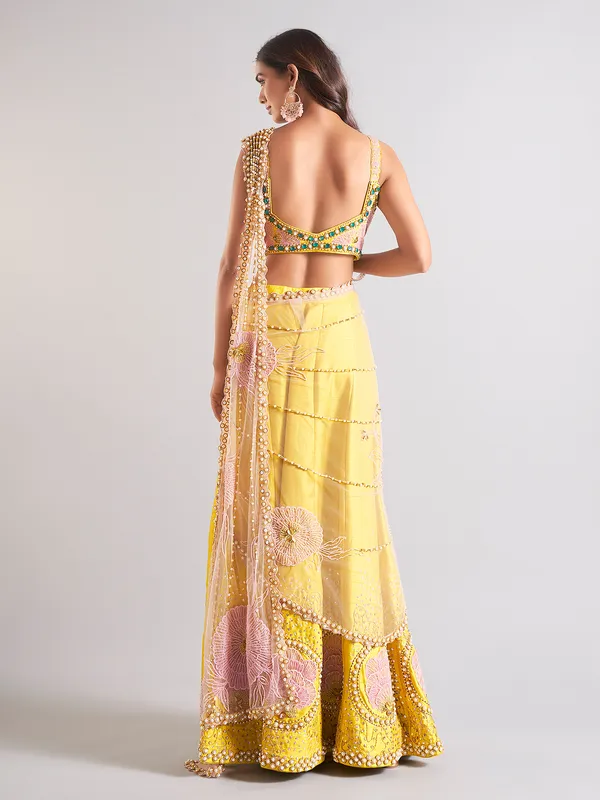 Gorgeous yellow raw silk palazzo suit