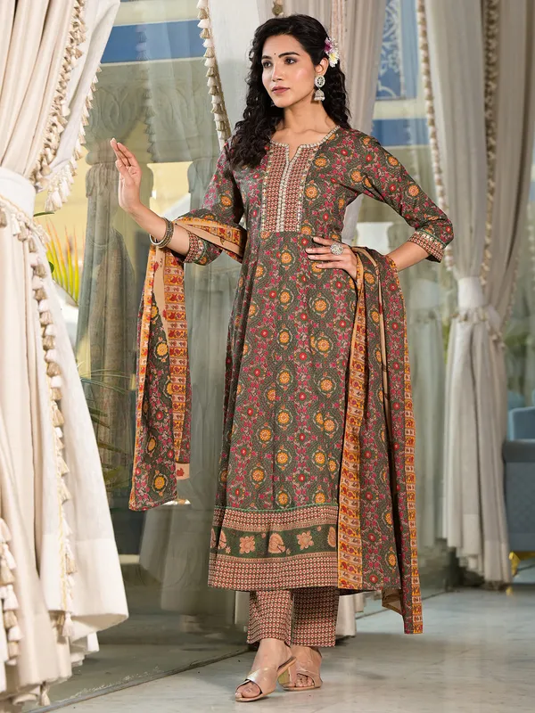 Green cotton silk kurti set with print