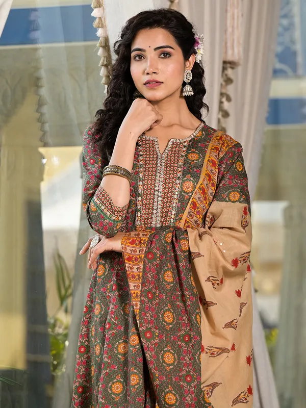 Green cotton silk kurti set with print