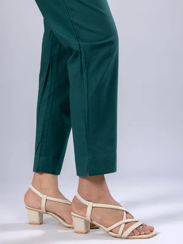 Green cotton women pant for casual