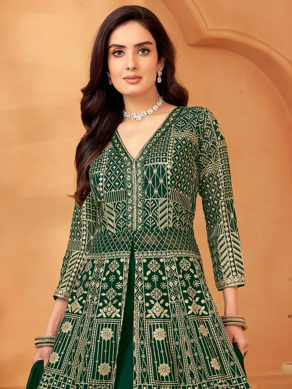 Green embroiderd georgette palazzo suit