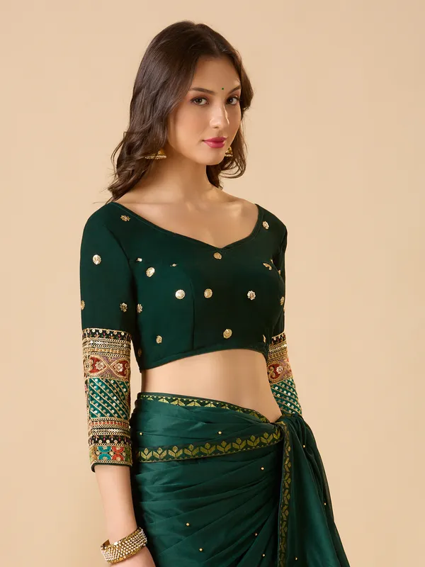 Green georgette sweetheart neck ready made blouse
