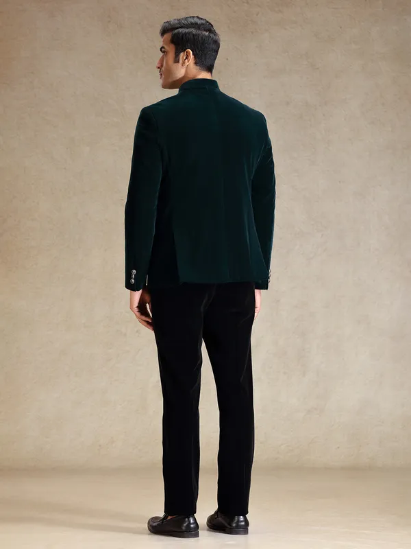 Green jodhpuri bandh gala set in velvet