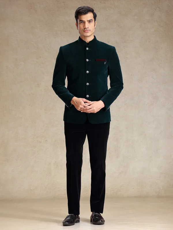 Green jodhpuri bandh gala set in velvet
