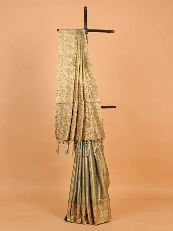 Green kanjivaram tissue silk saree