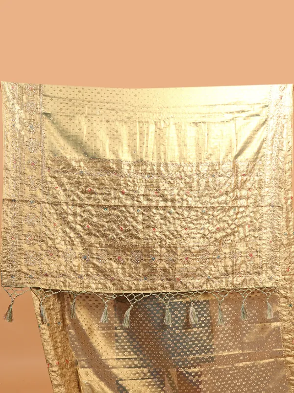 Green kanjivaram tissue silk saree