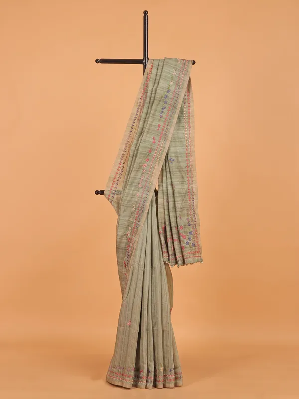 Green linen saree for festival wear
