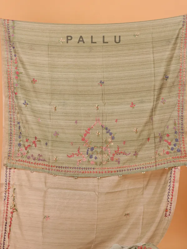 Green linen saree for festival wear