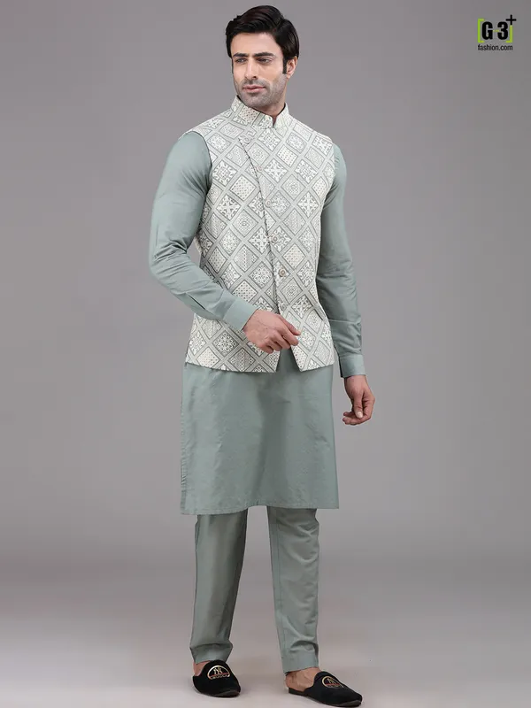 Green lucknowi thread woven silk waistcoat set