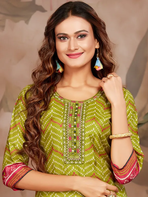 Green muslin silk printed long kurti