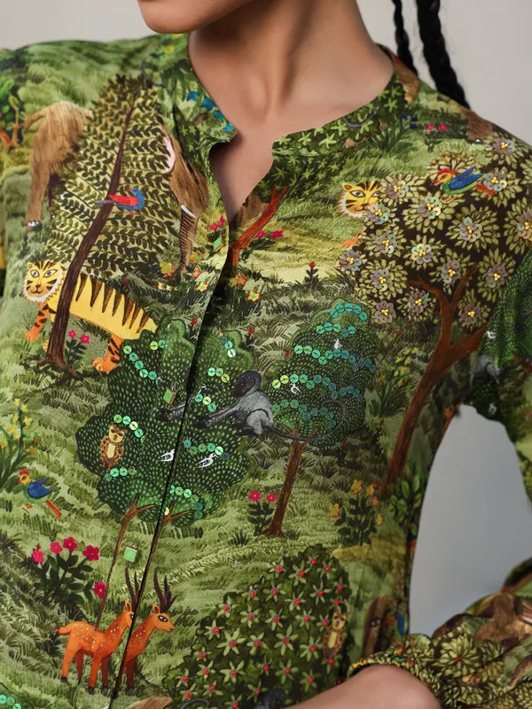 Green printed crepe top for women