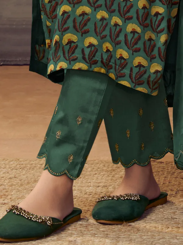 Green printed festive wear silk kurti set