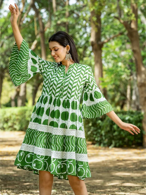 Green printed kurti in cotton silk