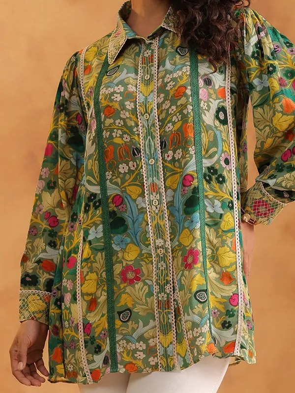 Green printed women shirt in crepe silk