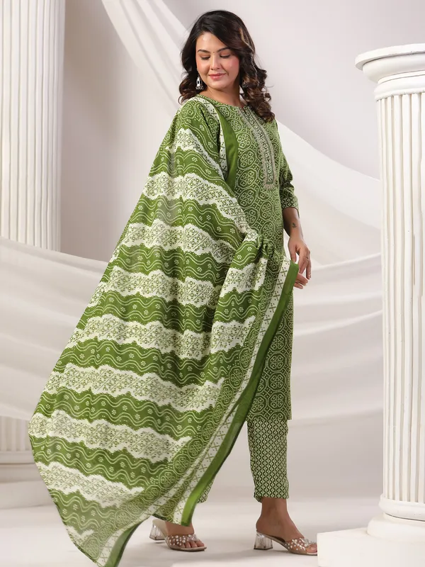 Green silk kurti set for women
