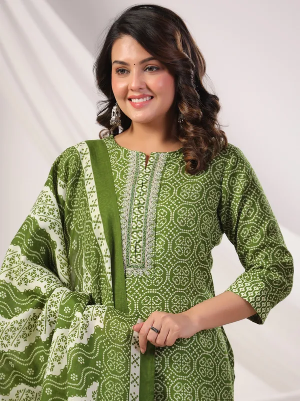 Green silk kurti set for women