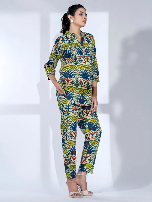 Green silk printed co-ord set for women