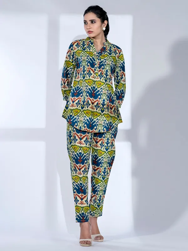 Green silk printed co-ord set for women