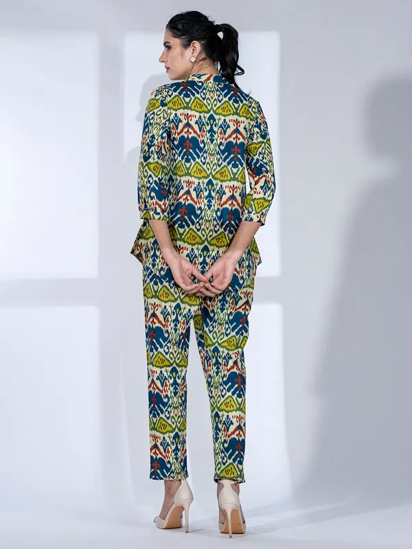 Green silk printed co-ord set for women
