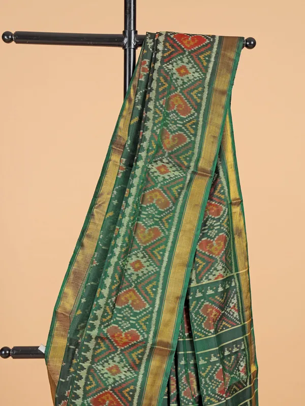 Green silk saree in bandhej print for wedding
