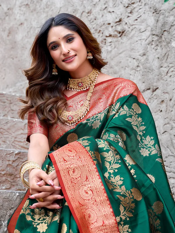 Green silk saree with soft zari weave