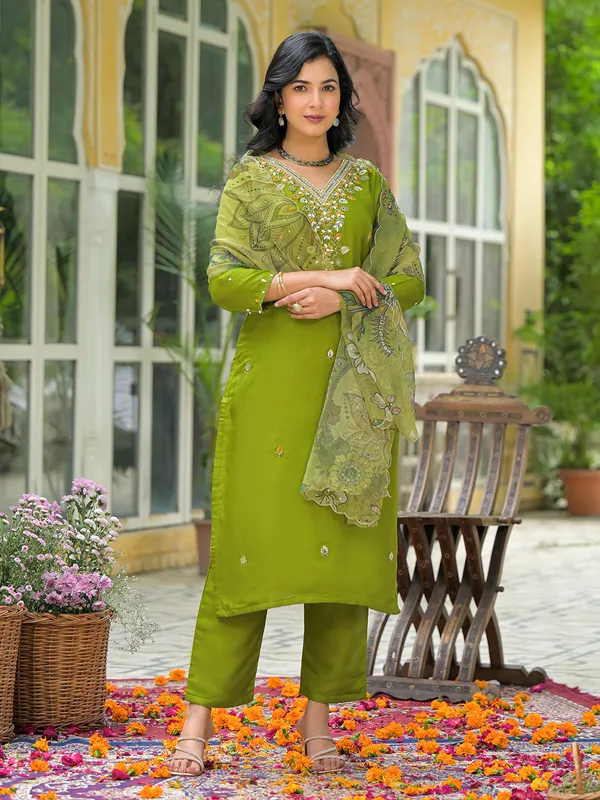 Green silk straight cut kurti set