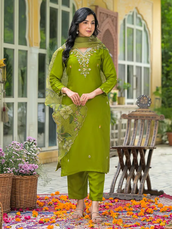 Green silk straight cut kurti set