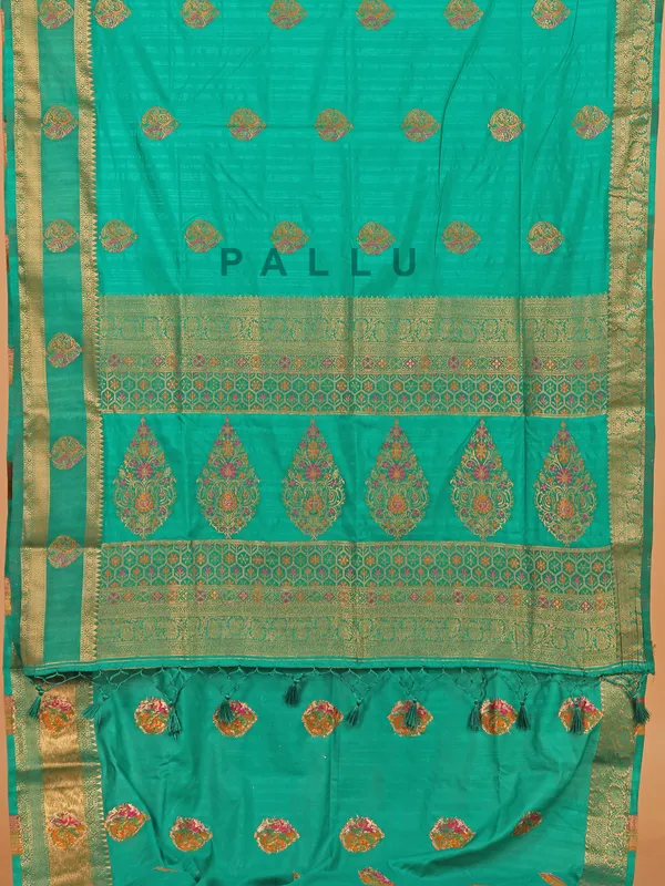 Green zari weaving silk saree for festive
