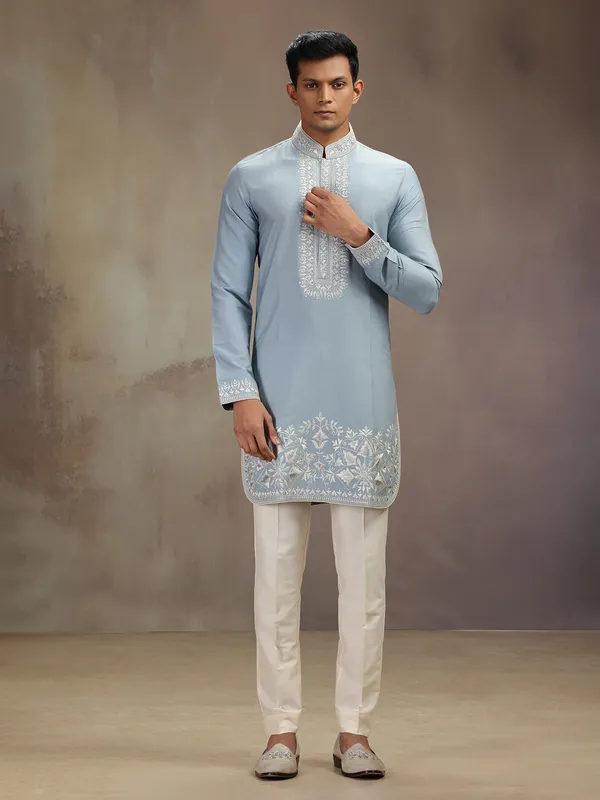 Grey banarasi silk kurta pajam with embroidery