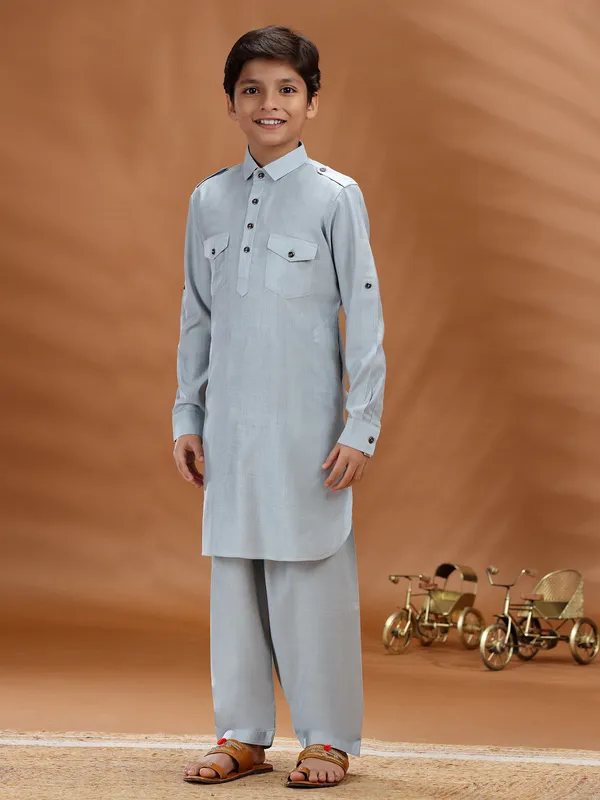 Grey cotton pathani kurta set for festival
