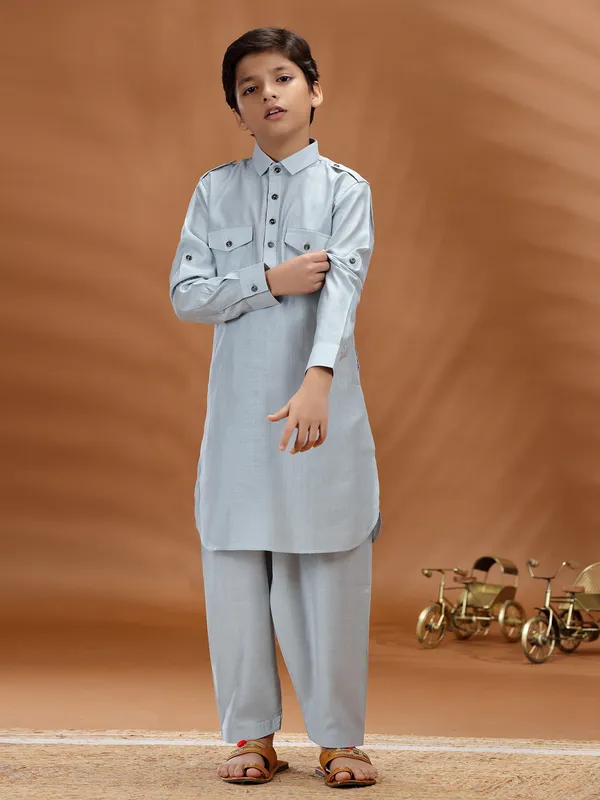 Grey cotton pathani kurta set for festival