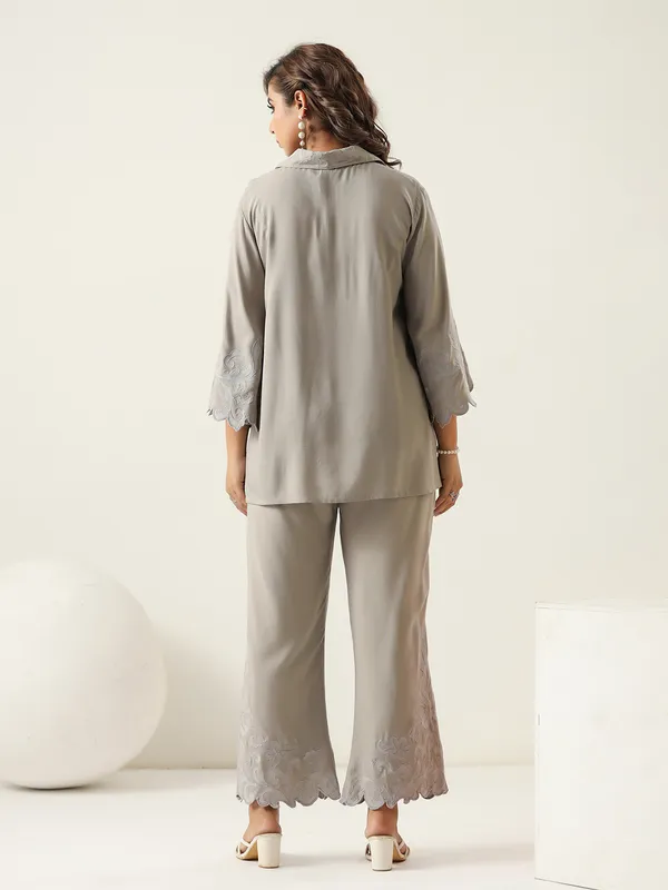 Grey cotton thred worked co ord set