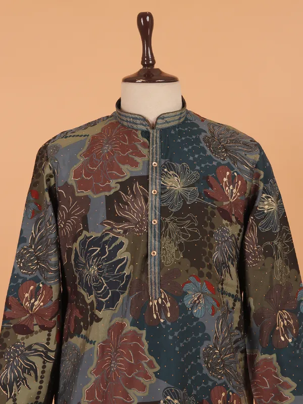 Grey floral printed festive kurta set for men