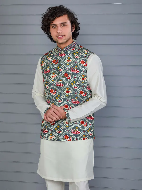 Grey off white bandhej printed viscose silk waistcoat set
