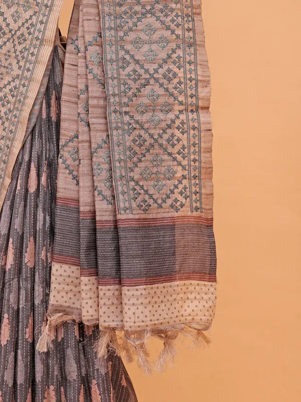 Grey printed cotton saree for festival