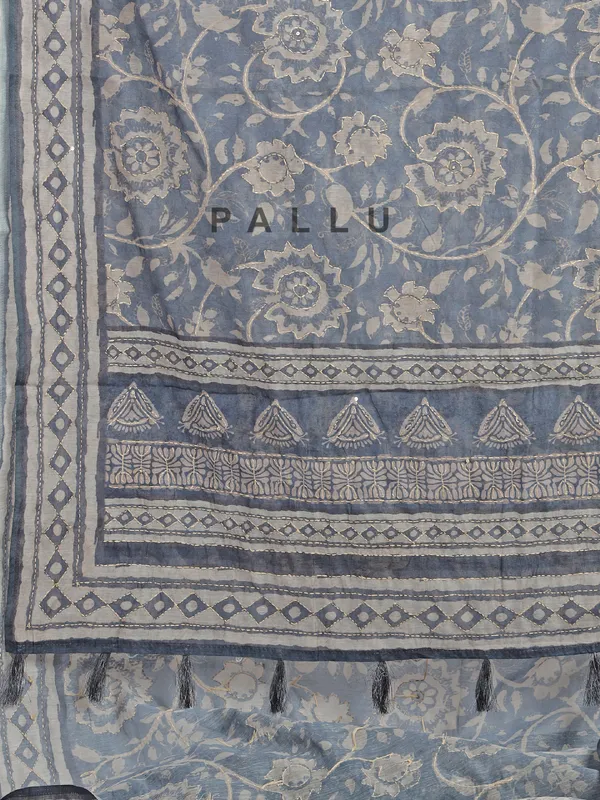 Grey printed semi cotton saree with thread work