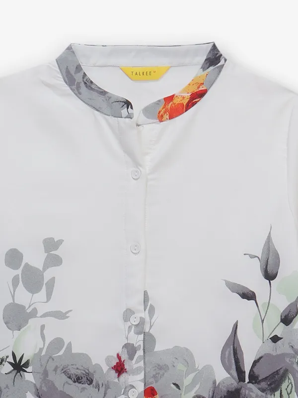 Grey silk tunic top with print