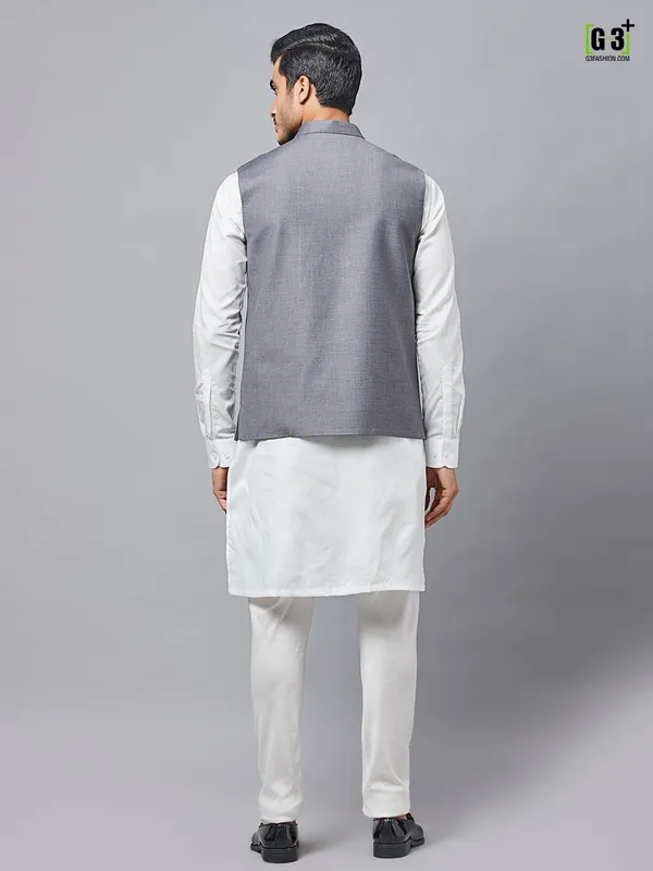 Grey solid cotton waistcoat set for mens