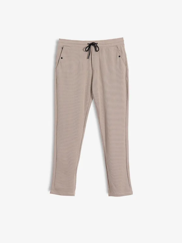 GS78 beige solid track pant in cotton