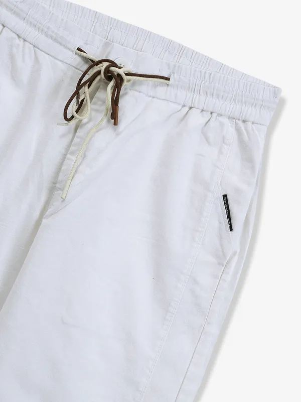 GS78 white solid cotton track pant