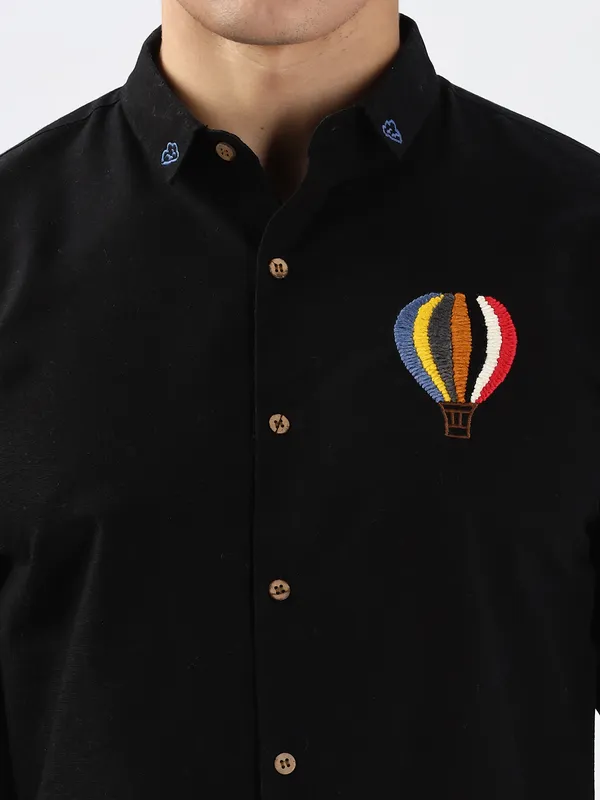 HAMPTONS black embroidered cotton linen shirt