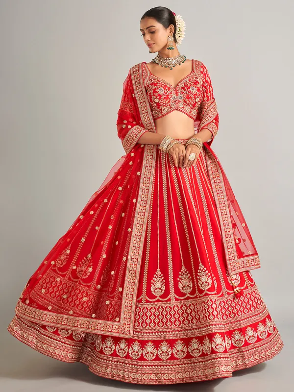 Heart melting red raw silk lehenga choli