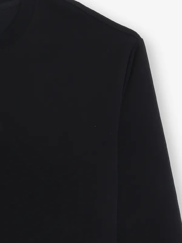 HYBRID plain black round neck t-shirt