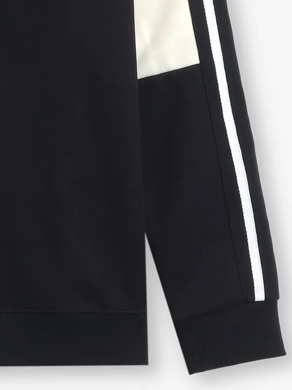 HYBRID printed black and off white t-shirt