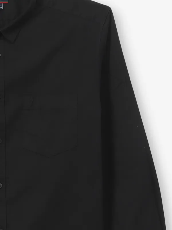 INDIAN TERRAIN black plain cotton shirt for mens