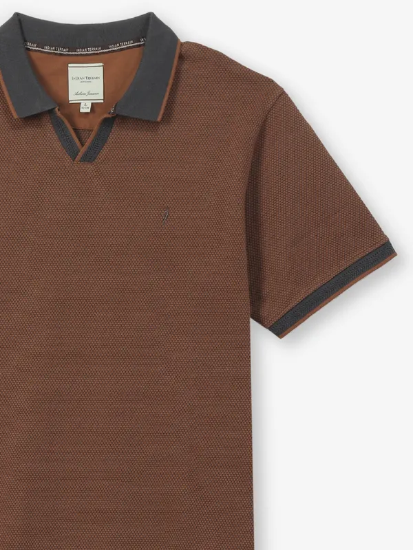 INDIAN TERRAIN brown cotton t-shirt for mens wear